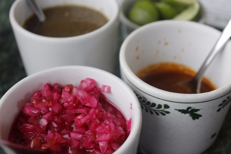 Restaurante-Humbertos-salsas