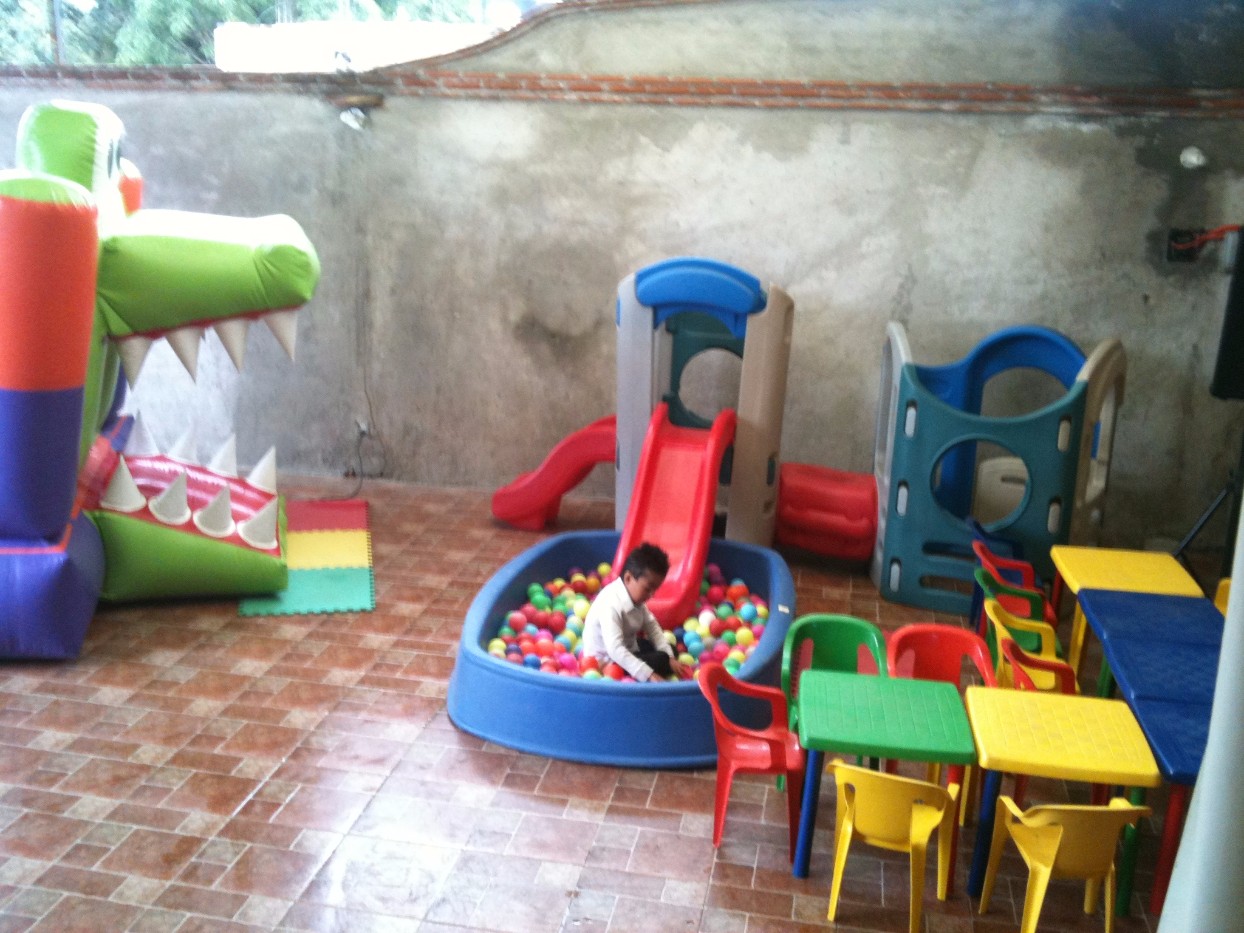 Area-de-juegos Area-de-juegos