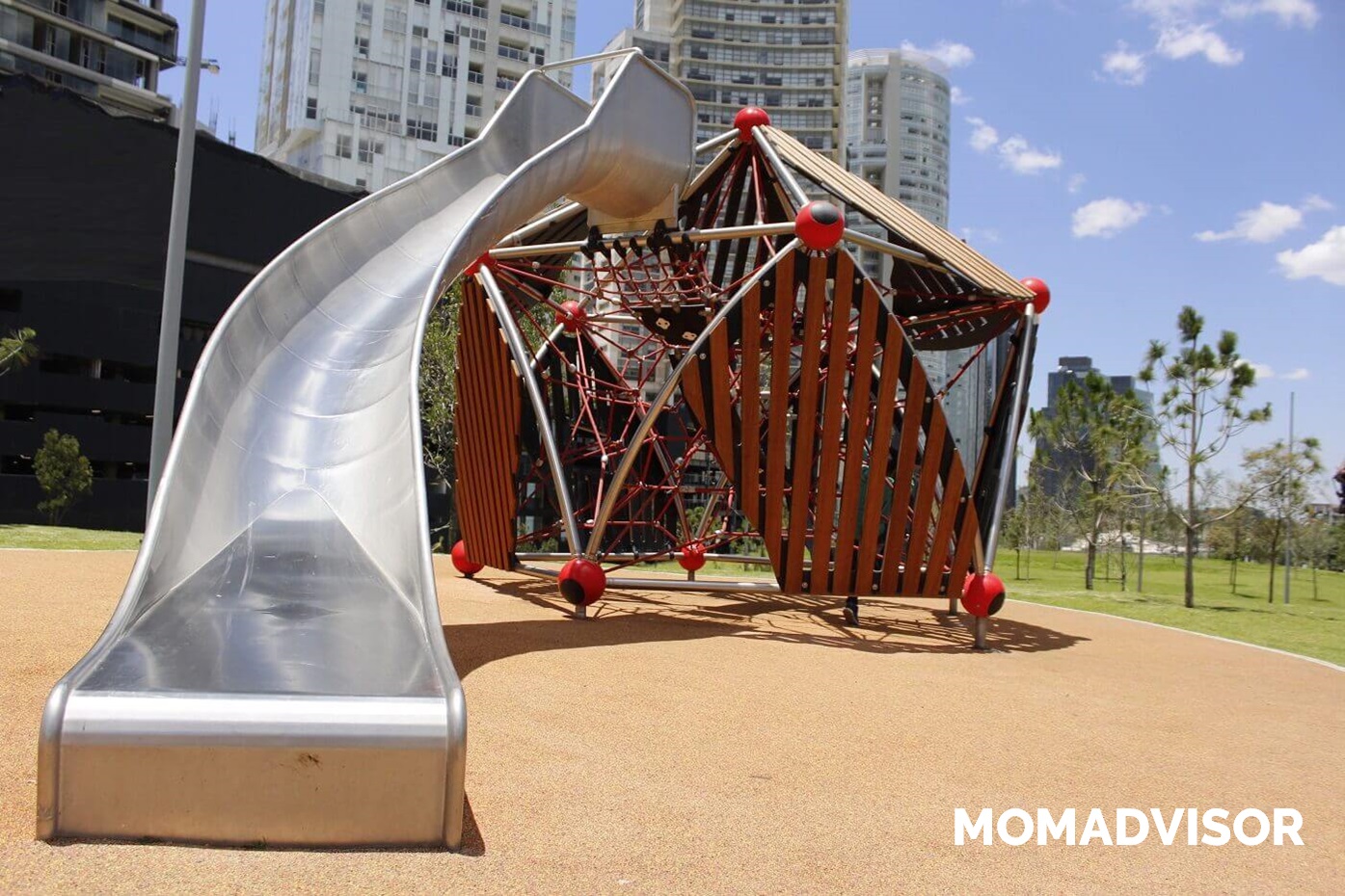 parque-la-mexicana-resbaladilla-momadvisor-logo