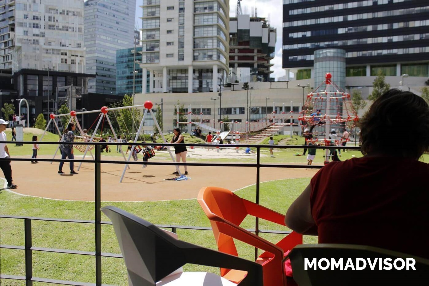 parque-la-mexicana-restaurante-vista-momadvisor-logo