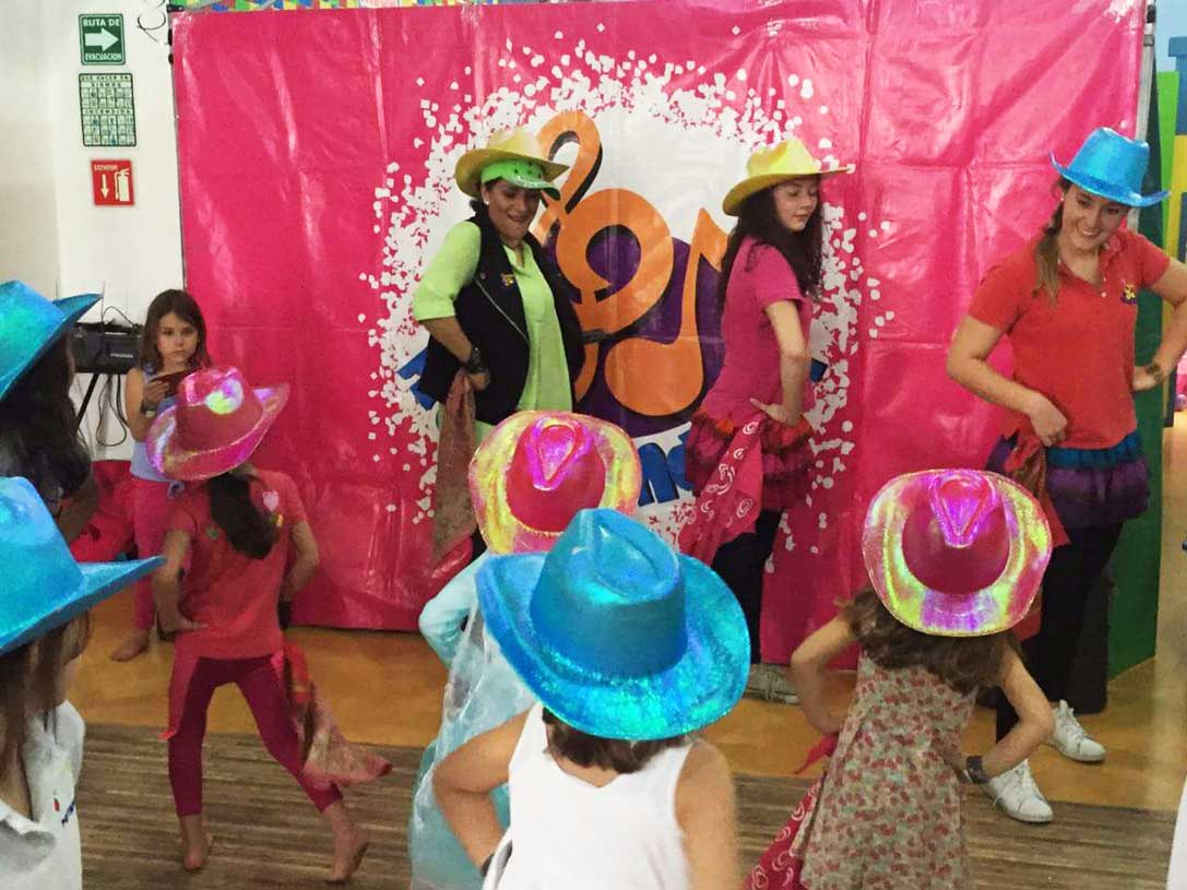 momadvisor-music-and-fun-5 momadvisor-music-and-fun-5