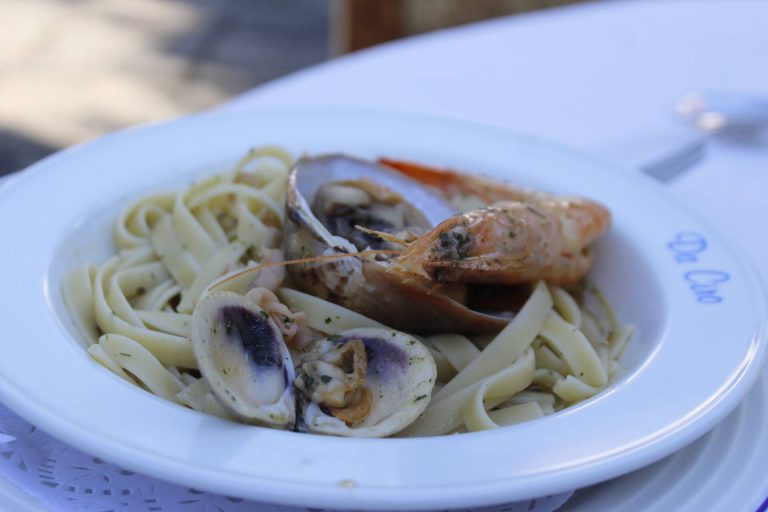 da ciros valle de bravo restaurante italiano para ir con ninos niños mexico pizza pasta 768x512