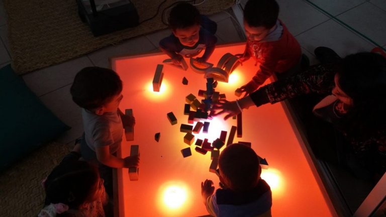 napanee montessori reggio emilia kinder preescolar jardin de ninos escuela primaria satelite bosques echegaray estado de mexico cdmx edomex nido comunidad infantil casa de ninos prefirst taller luz 768x432