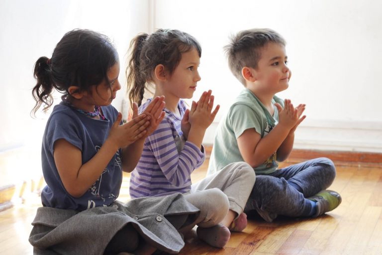 mi mundo interior kinder escuela preescolar primaria colonia del valle cdmx meditacion waldorf manos 768x512