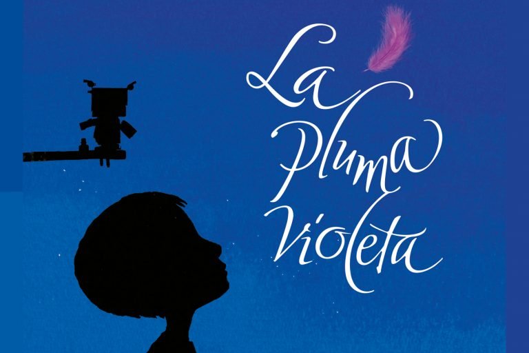 PLUMA VIOLETA 768x512