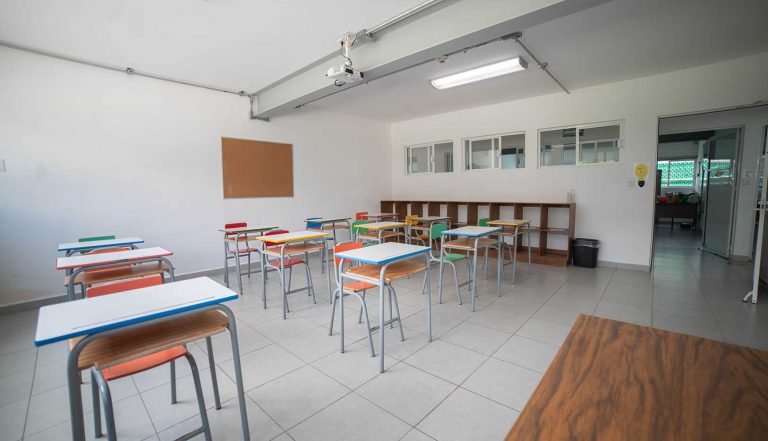 Colegio Lenox Queretaro el Refugio ecoschool eco school bilingue salon 3 768x441