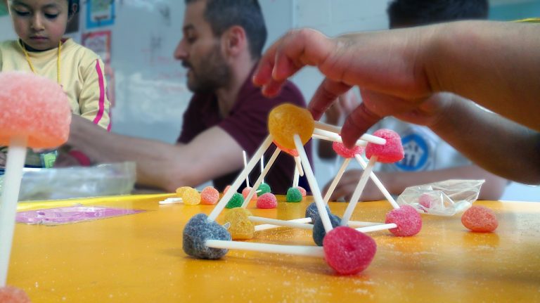 curso de verano pauta experimentos gomitas 768x431