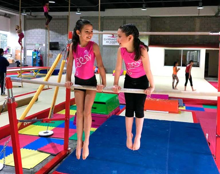 academia Gymnastics Academy by Saskia gimnasia olimpica artistica infantil ninas santa fe cdmx curso de verano barra 768x607