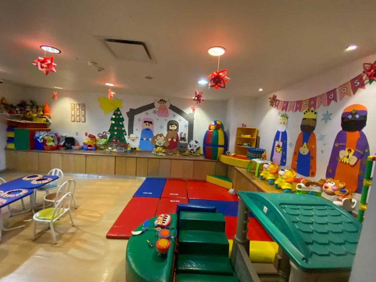 Sport City Kids Club Curso de Verano Primavera Invierno para ninos natacion ludoteca 768x576