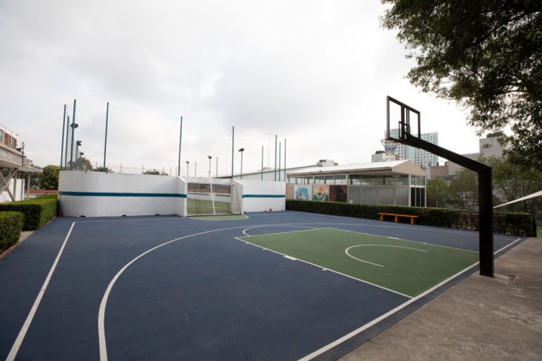 Colegio Merici constructivista cuajimalpa cancha basquet 768x512