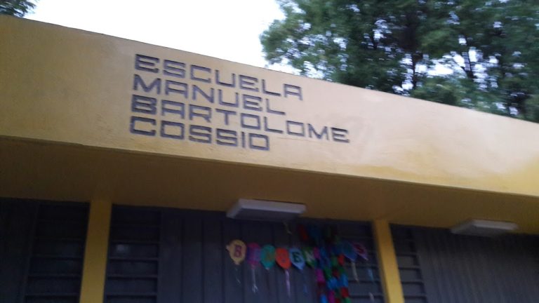 Escuela Manuel Bartolome Cossio 768x432