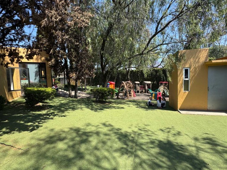 Colegio Giocosa Colonia Pedregal CDMX escuela no tradicional constructivista maker space design thinking inteligencia jardin kinder 768x576