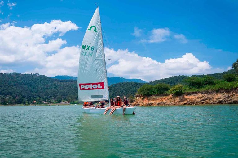Pipiol campamento valle de bravo vela 768x512