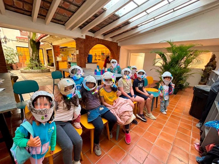 Curso de verano steam time astronautas 768x576