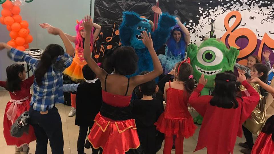 music-&-and-fun-monsters-sully-momadvisor-party-fest-fiestas-infantiles-shows-botargas