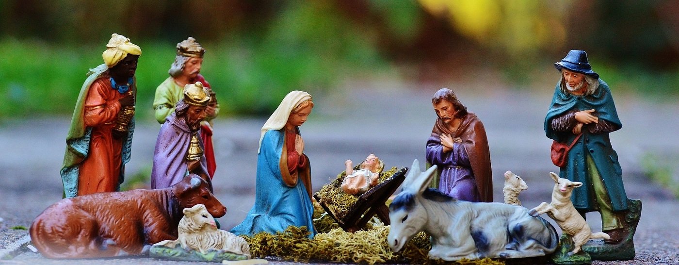peregrinos-posada-navideña-nacimiento