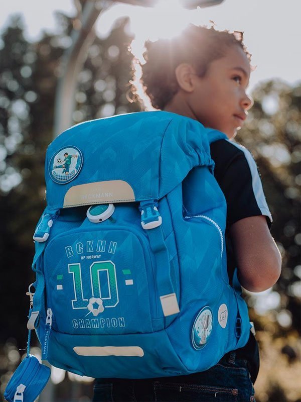 10-tips-para-elegir-la-mejor-mochila-ideal-backpack-beckmann-mexico-navitrade-azul-escuela