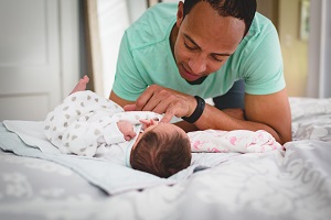 10-tips-para-los-papas-que-quieren-apoyar-la-lactancia-materna-momadvisor-foto-danielle-macinnes 10-tips-para-los-papas-que-quieren-apoyar-la-lactancia-materna-momadvisor-foto-danielle-macinnes