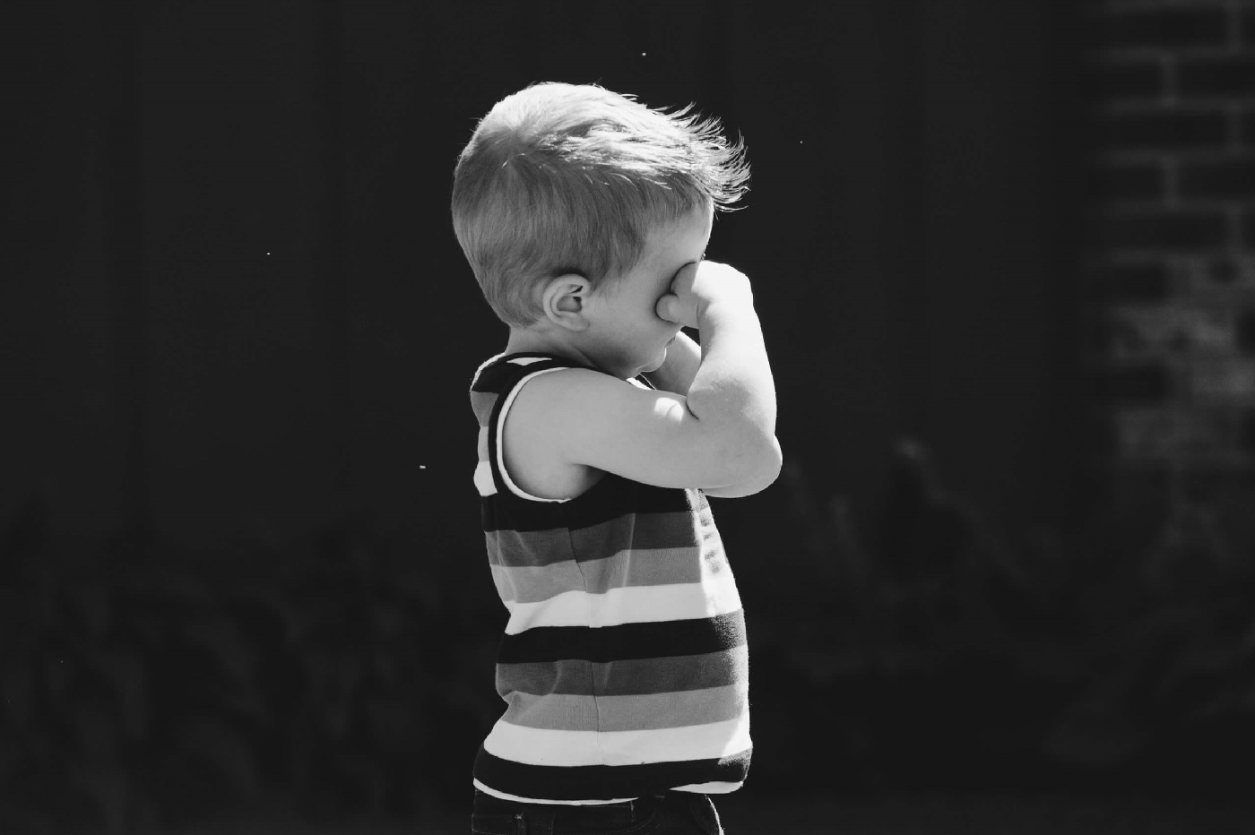 3-claves-para-manejar-las-emociones-de-tus-hijos-momadvisor-autor-capa-educando-con-amor-maria-fernandez-fotografia-kelly-sikkema 3-claves-para-manejar-las-emociones-de-tus-hijos-momadvisor-autor-capa-educando-con-amor-maria-fernandez-fotografia-kelly-sikkema