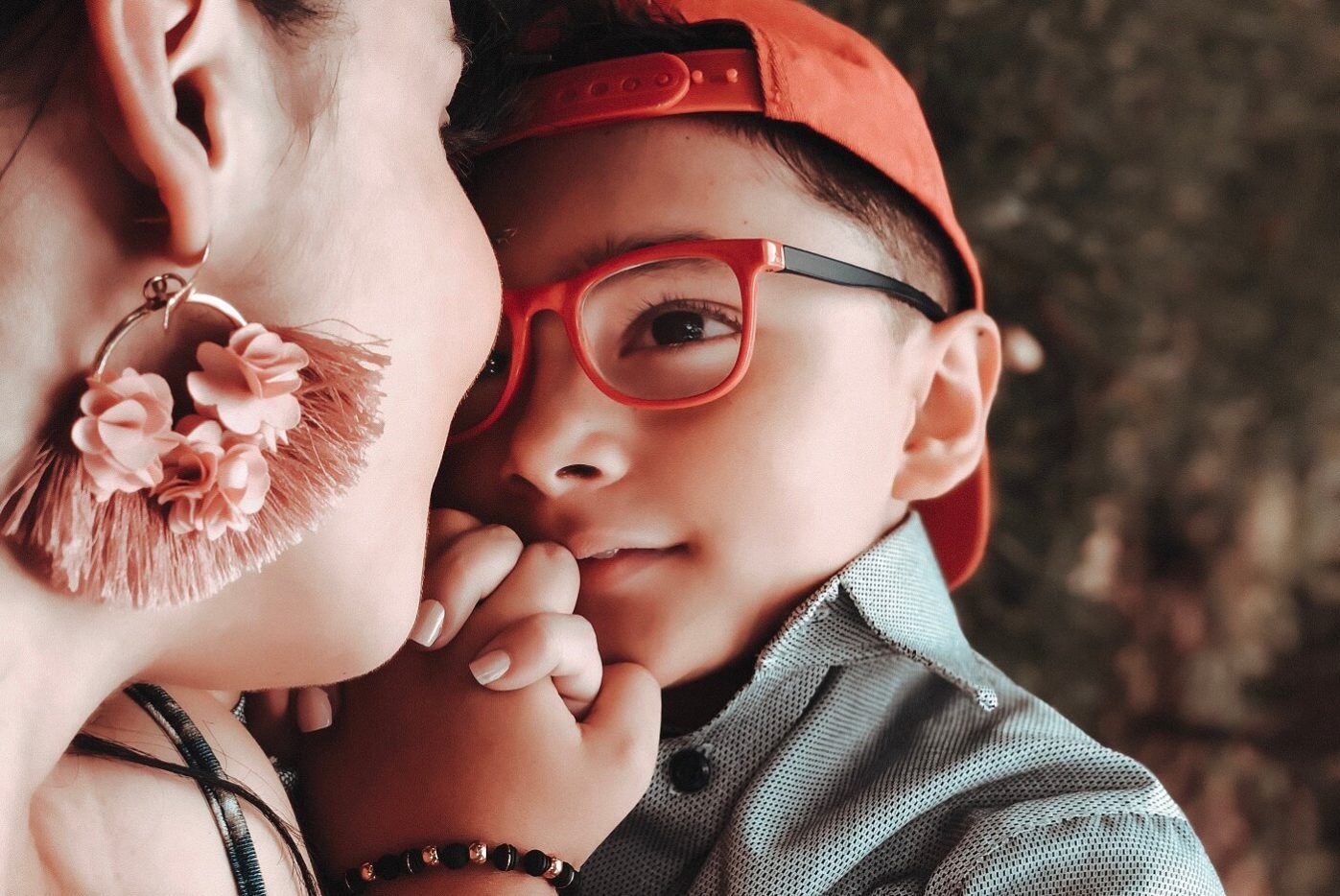 la-importancia-de-conectar-con-tu-hijo-autor-psic-erika-de-urquijo-para-momadvisor-foto-cleyder-duque-conectar-con-mi-hijo la-importancia-de-conectar-con-tu-hijo-autor-psic-erika-de-urquijo-para-momadvisor-foto-cleyder-duque-conectar-con-mi-hijo