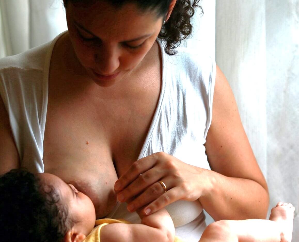 mi-bebe-se-queda-con-hambre-autor-ibclc-graciela-hess-para-momadvisor-foto-luiza-braun-l mi-bebe-se-queda-con-hambre-autor-ibclc-graciela-hess-para-momadvisor-foto-luiza-braun-l